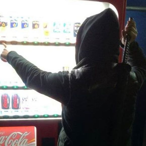 Meet your Posher, Clement - Picture 1 of 1